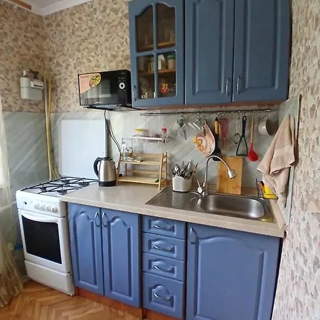 Apartman 2-room Daily Hourly On Tinystia